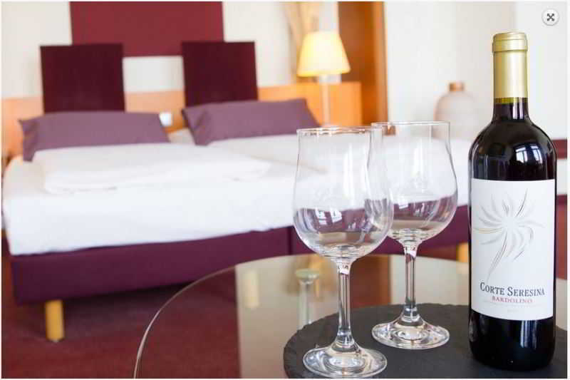 Hotel Am Rhein Wesseling Luaran gambar